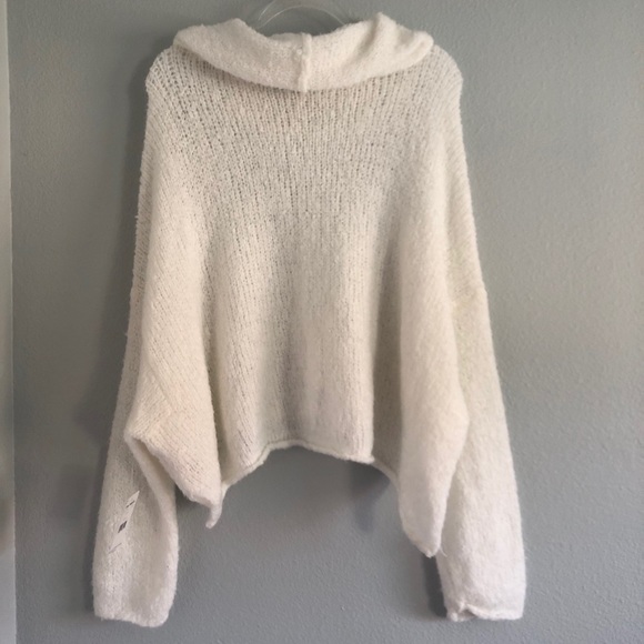 SOLD✨FREE PEOPLE BFF Boho Cowl Neck Ivory Sweater - Picture 5 of 7